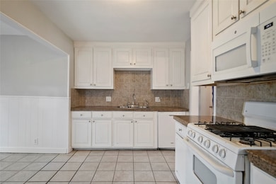 1902 Ebony Ln, Houston, TX 77018 - photo 3