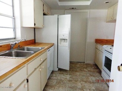 Scotland Kitchen1