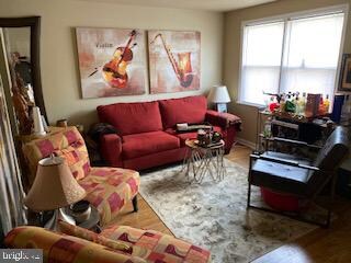 4437 Eldone Rd, Baltimore, MD 21229 - photo 6