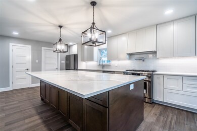 5055 Fallen Oaks Dr, Houston, TX 77091 - photo 5