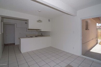 Breakfast Room-Kitchen