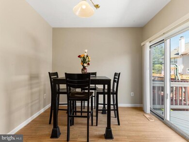 1377 Stoneleigh Ct, Stoney Beach, MD 21226 - photo 4