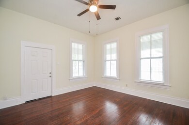 1707 Sabine St, Houston, TX 77007 - photo 3