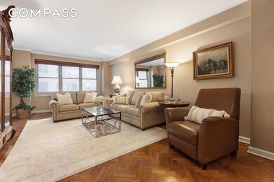 710 Park Ave unit 5F, New York, NY 10021 - photo 3