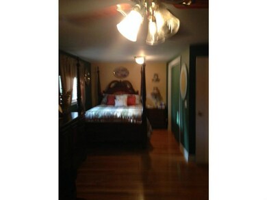 24 Montcalm Rd, Warwick, RI 02889 - photo 5