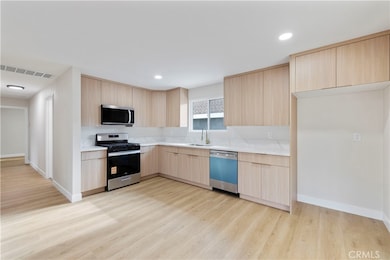 13507 Raven St, Sylmar, CA 91342 - photo 6