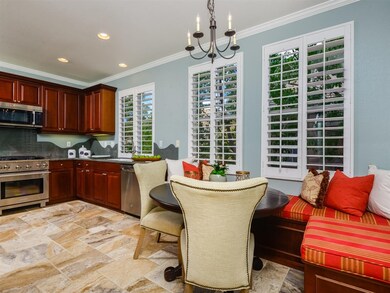 High end appliances, travertine flooring, hardwood