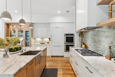 1142 Fulton Hall Ln, Mount Pleasant, SC 29466 - photo 5