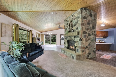 6372 Wildlife Rd, Allenton, WI 53002 - photo 3