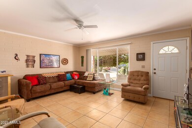 0005-05 Sun City 11027