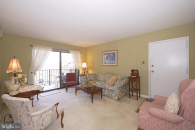 17802 Buehler Rd unit 137, Olney, MD 20832 - photo 4