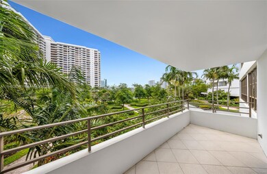 600 Three Islands Blvd unit 212, Hallandale Beach, FL 33009 - photo 2