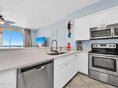 1604 kitchen 2