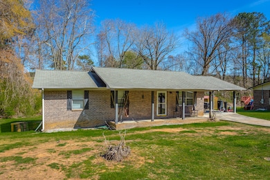 608 Windy Trail, La Fayette, GA 30728 - photo 2