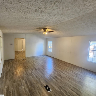 358 Goldsmith Rd, Simpsonville, SC 29681 - photo 2