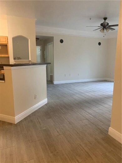 6412 Queens Borough Ave unit 115, Orlando, FL 32835 - photo 4