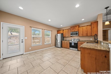 220 Cody Ct, Canyon Lake, TX 78133 - photo 7