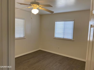 10257 E Avenue s4, Littlerock, CA 93543 - photo 7