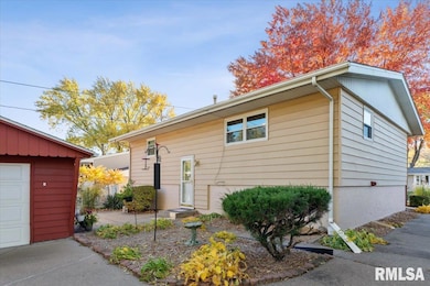 3315 Fairhaven Rd, Davenport, IA 52807 - photo 5