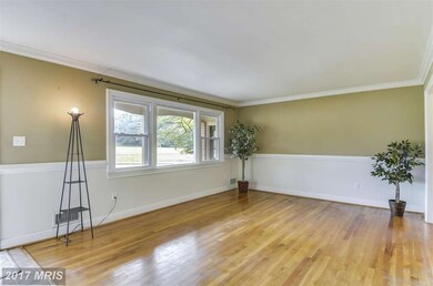 14528 Bauer Dr, Rockville, MD 20853 - photo 3