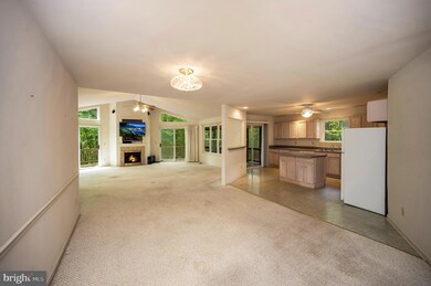 1203 Confederate Dr, Locust Grove, VA 22508 - photo 3