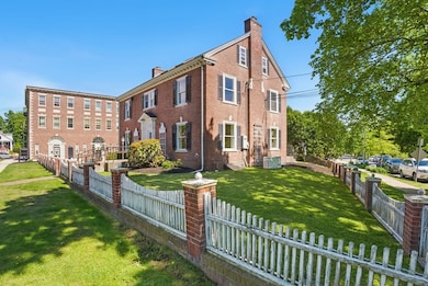 6 Windsor St, Andover, MA 01810 - photo 3