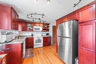 409 Raymond St, Helena, MT 59601 - photo 5