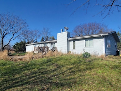 22105 Anthony Rd, Marengo, IL 60152 - photo 7