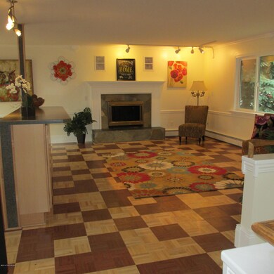 5010 Roger Dr, Anchorage, AK 99507 - photo 4