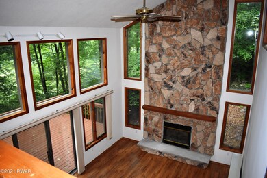 222 Broadmoor Dr, Hawley, PA 18428 - photo 3