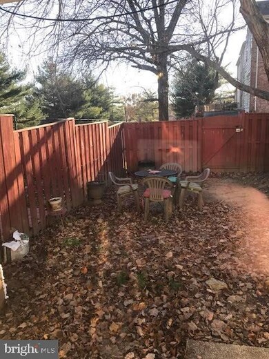 2909 Wetherburn Ct, Woodbridge, VA 22191 - photo 2