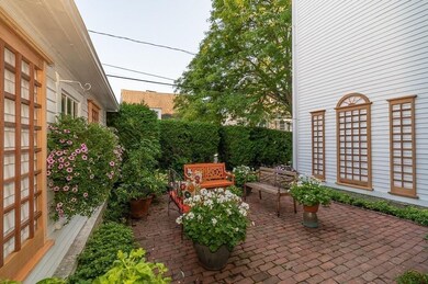 8 Washington Square, Marblehead, MA 01945 - photo 7