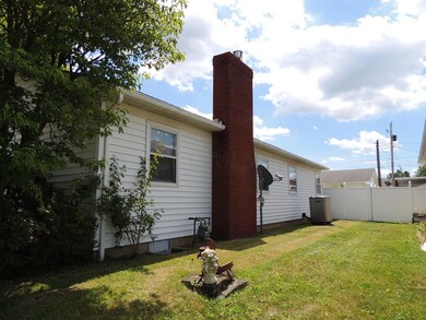 845 E Second Ext 1