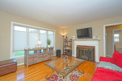 5 Fordham Ct, Albany, NY 12209 - photo 5