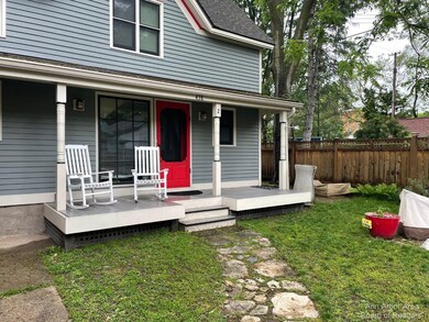 438 3rd St unit 2, Ann Arbor, MI 48103 - photo 2