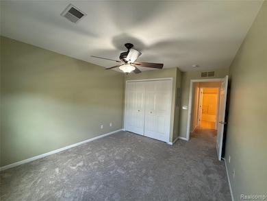 1148 Rial Lake Dr unit 43, Howell, MI 48843 - photo 7