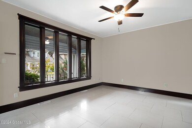 23 Cleveland St, Albany, NY 12206 - photo 4