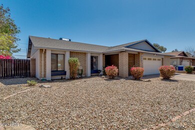 939 W Posada Ave, Mesa, AZ 85210 - photo 2