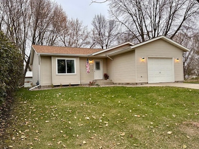 1013 Olena Ave, Willmar, MN 56201 - photo 2