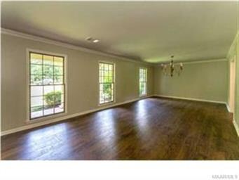 Gorgeous floors and lots of natural light!
