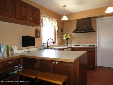 Kitchen (2)