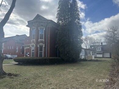 175 S Mulberry St, Logan, OH 43138 - photo 3