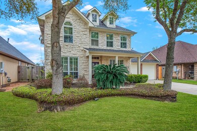 1551 Garden Lakes Dr, Friendswood, TX 77546 - photo 3