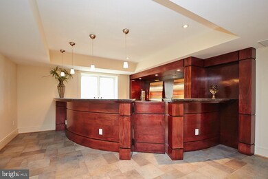 6817 Baron Rd, McLean, VA 22101 - photo 4