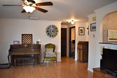 1160 NW 8th St, Redmond, OR 97756 - photo 7