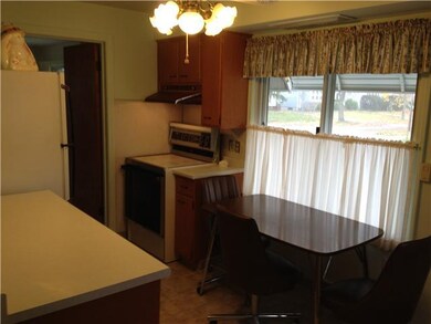Kitchen This home s quality kitchen cabinetry incl