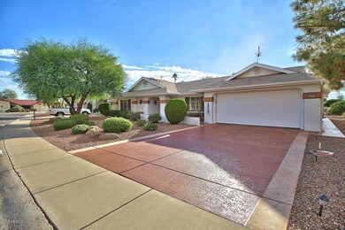 18833-N-GrandView-Dr-12