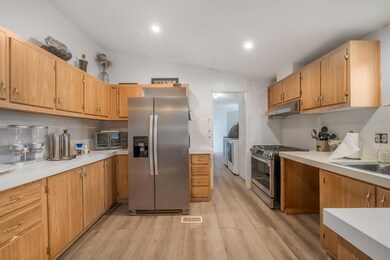 2490 Shore Jewel Ave, Thermal, CA 92275 - photo 5