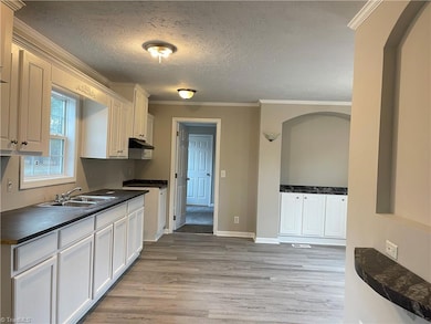 6581 Crestline Rd, Laurinburg, NC 28352 - photo 4