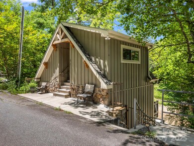 417 Tryon Bay Cir, Lake Lure, NC 28746 - photo 3